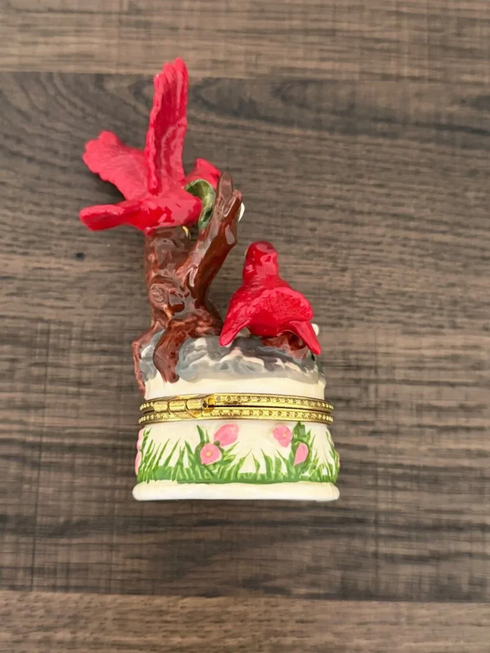 Vintage Cardinal Bird Trinket Box Porcelain Hinged Jewelry Box‎ Cottagecore